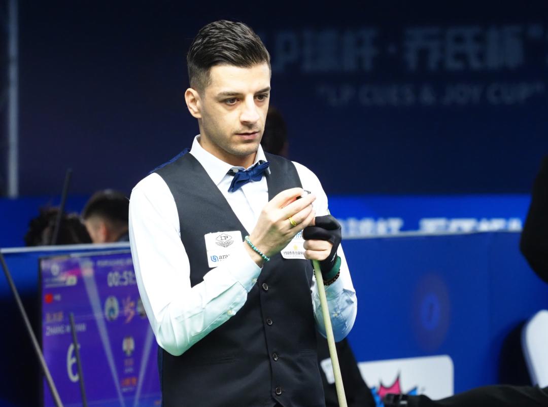 在遭遇多场 在遭遇多场