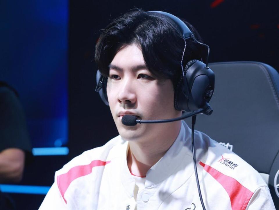 出亮眼表现 出亮眼表现