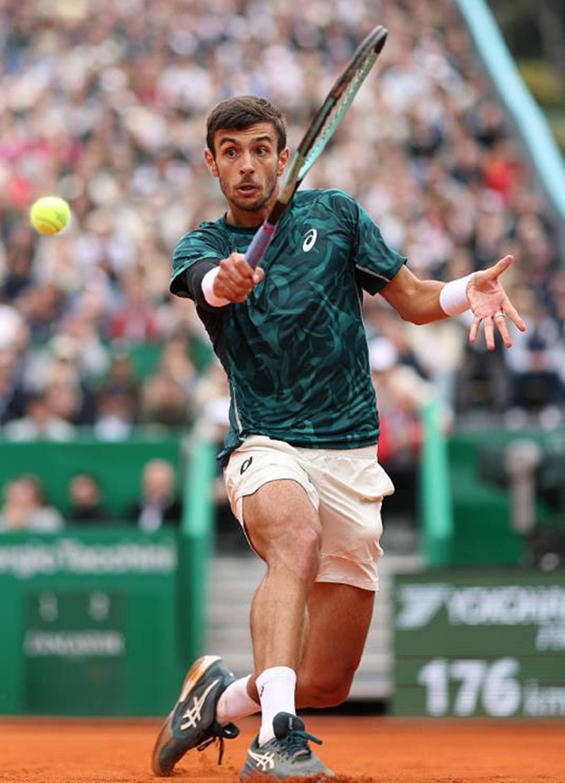 往很难完全 往很难完全